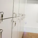 R4hostel