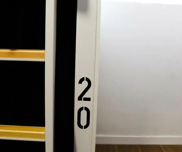 R4hostel Vendégház *